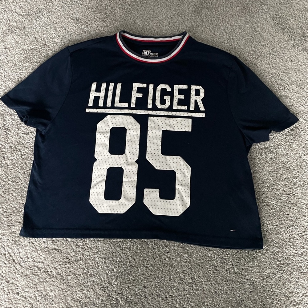 Tommy Hilfiger cropped shirt